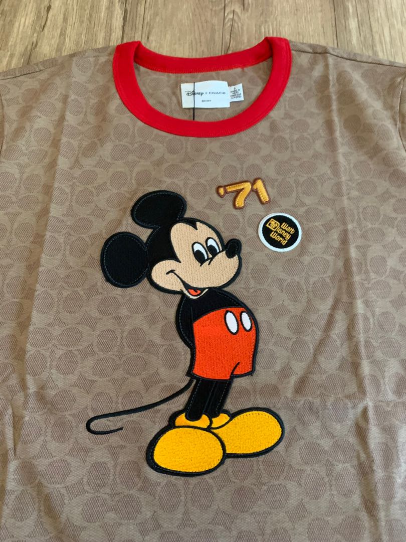 Cropped Coach Tee