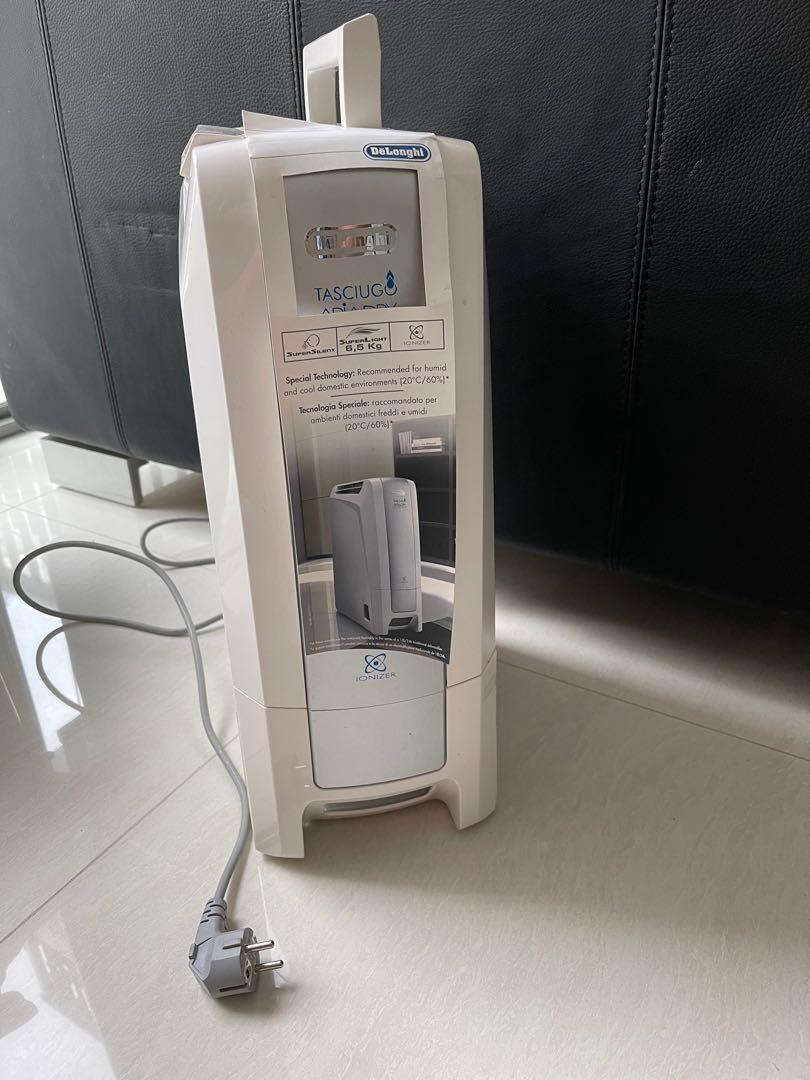 Delonghi DNC65 dehumidifier, TV & Home Appliances, Air Purifiers