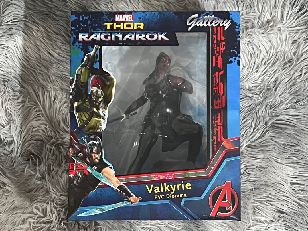 Diamond Gallery Thor Ragnarok Valkyrie Statue, Hobbies & Toys, Toys ...