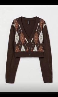 DICARI, HNM CARDIGAN ARGYLE DARK BROWN H&M DIVIDED DISKON