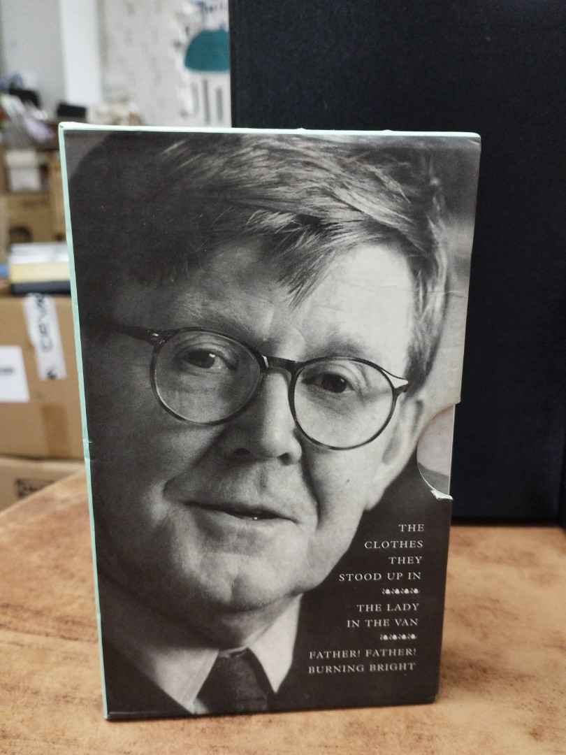 (ENG) A Box Of Alan Hobbies & Toys, Books & Magazines