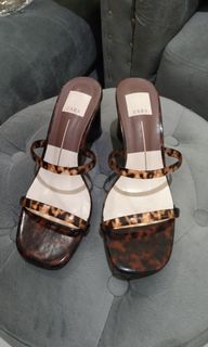(Kategori: ) berada di . Dikirim oleh cc_gallerystuff (ID iklan 1176300833, Gambar 1). Deskripsi: .