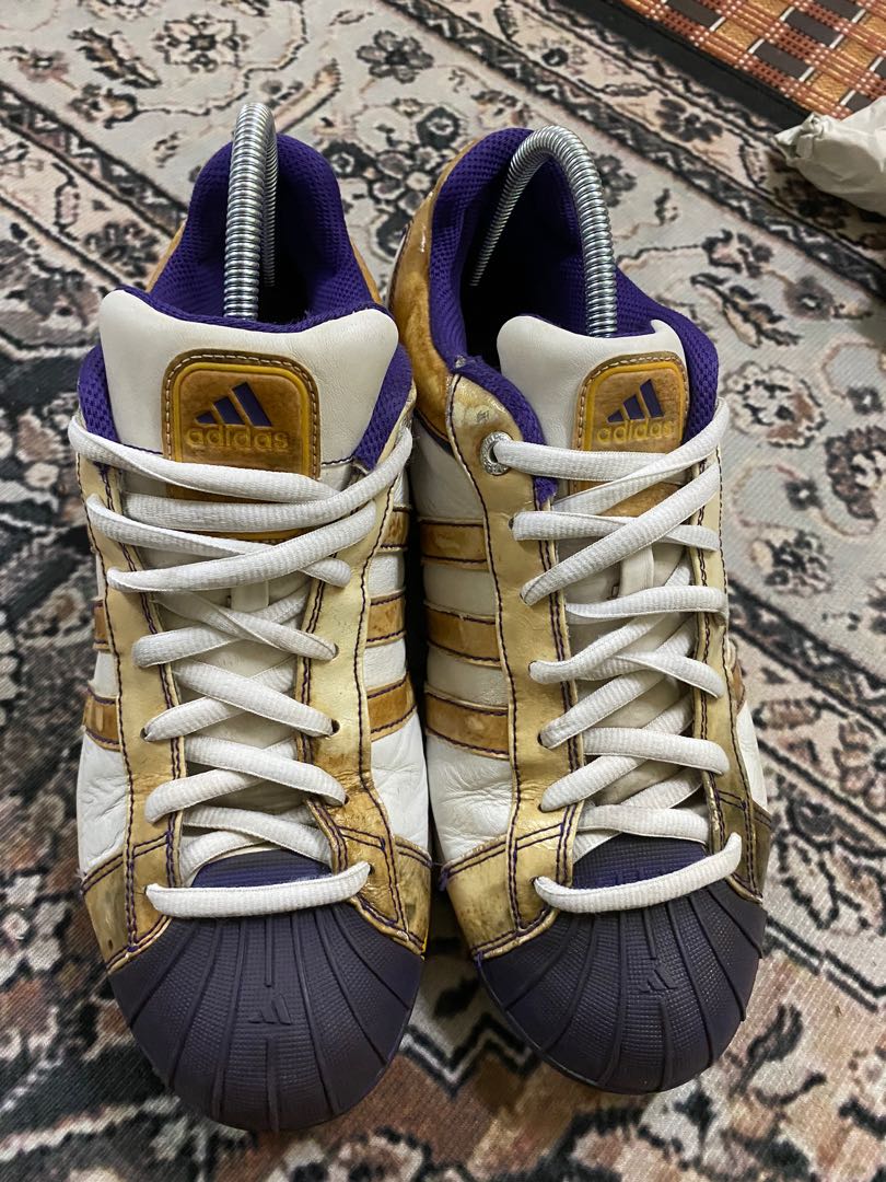 kasut Adidas lakers NBA rare size 10US 9UK 27CM Men s Fashion