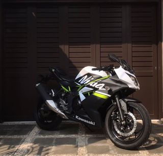 (Kategori: ) berada di . Dikirim oleh f.binangkit (ID iklan 1176317642, Gambar 1). Deskripsi: .