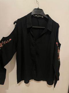 Kemeja Hitam