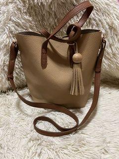 Leather bag