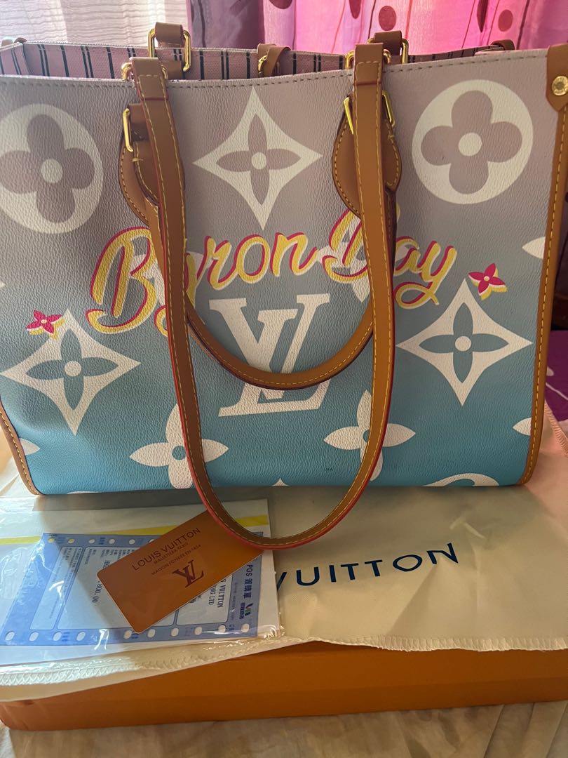 Most cringeworthy fashion trend of 2021 Louis Vuitton Byron Bay bag   Daily Mail Online