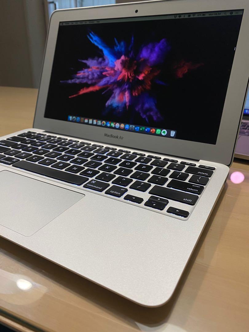 Apple MacBook Air 11-inch A1465 8GB 箱付SSD容量128GB