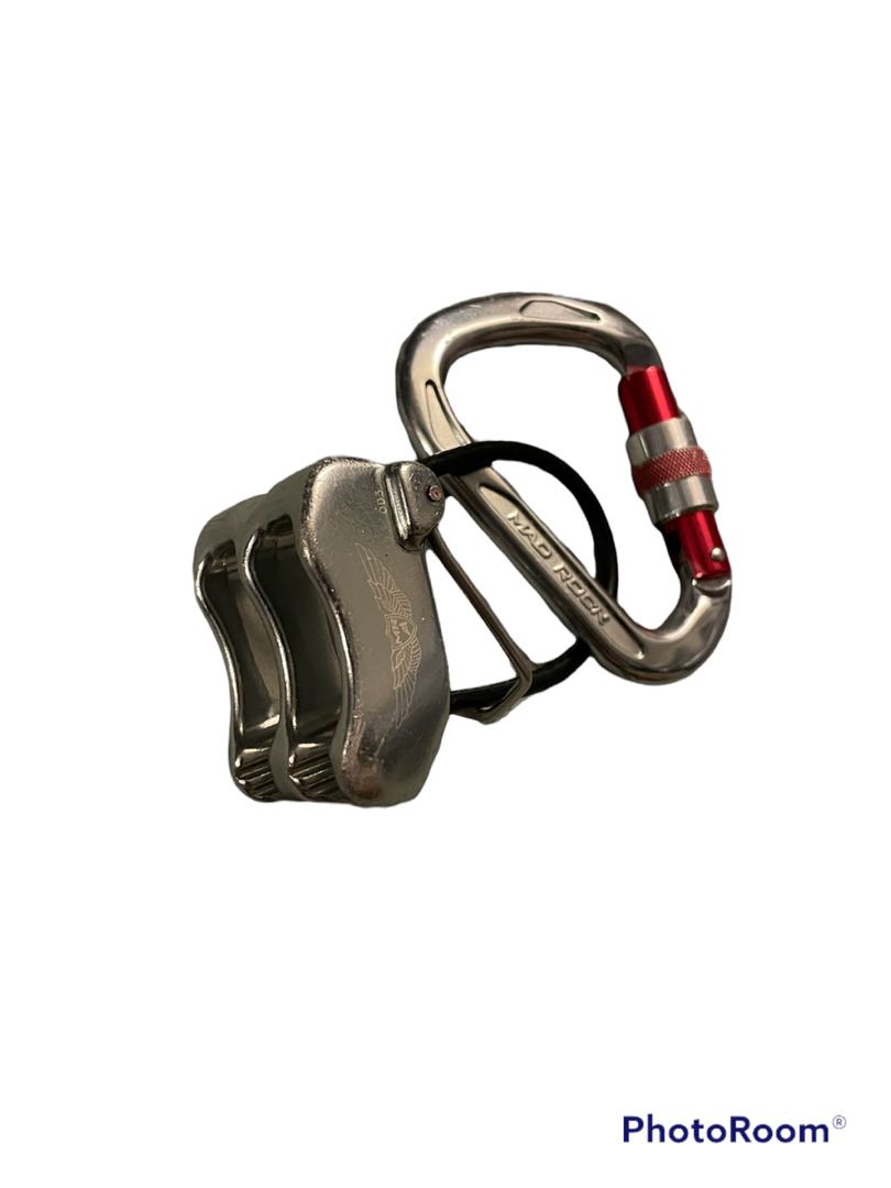 Mad rock climbing atc belay device, Sports Equipment, Other Sports Equipment and Supplies on