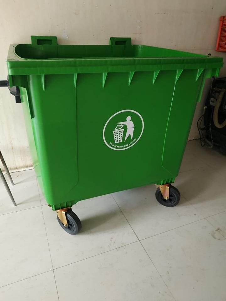 Portable trash bin discount