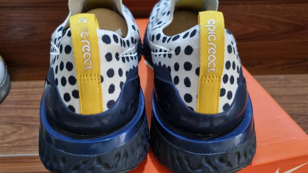 Nike Epic Phantom react size 11 (Category: Sneakers) located in Quezon City. Submitted by shoerack14 (Listing ID 1176326566, Image 2). Description: Nike Epic Phantom react size 11 110% legit condition 9 of 10 once used.