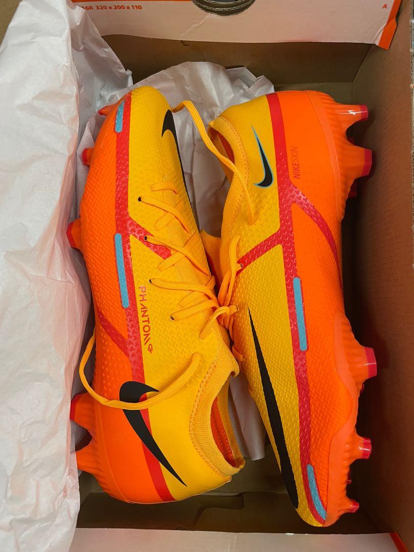 Nike Phantom Gt 2 Pro FG, Sports Equipment, Sports \u0026 Games, Racket \u0026 Ball  Sports on Carousell