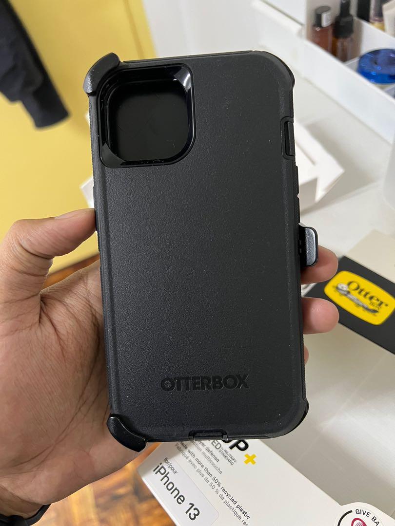 Otterbox defender case iphone 13 original with receipt, Mobile Phones
