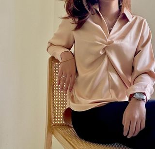 (Category: ) located in . Submitted by mymakeupstuff (Listing ID 1176290536, Image 1). Description: .
