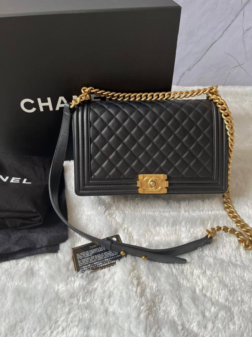 Chanel boy harga top