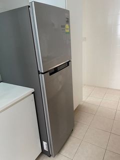 (Category: ) located in . Submitted by aki60031 (Listing ID 1176303013, Image 1). Description: .