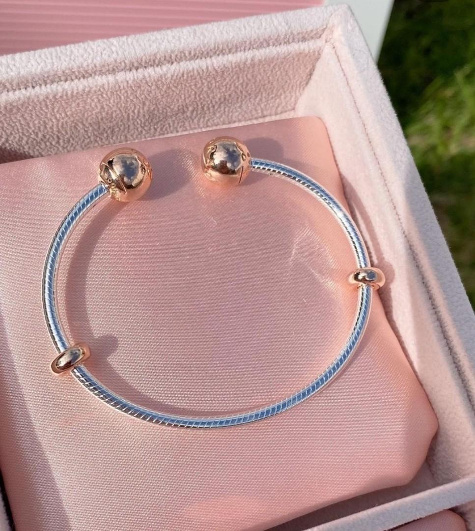 OPEN BANGLE SNAKECHAIN BRACELET 