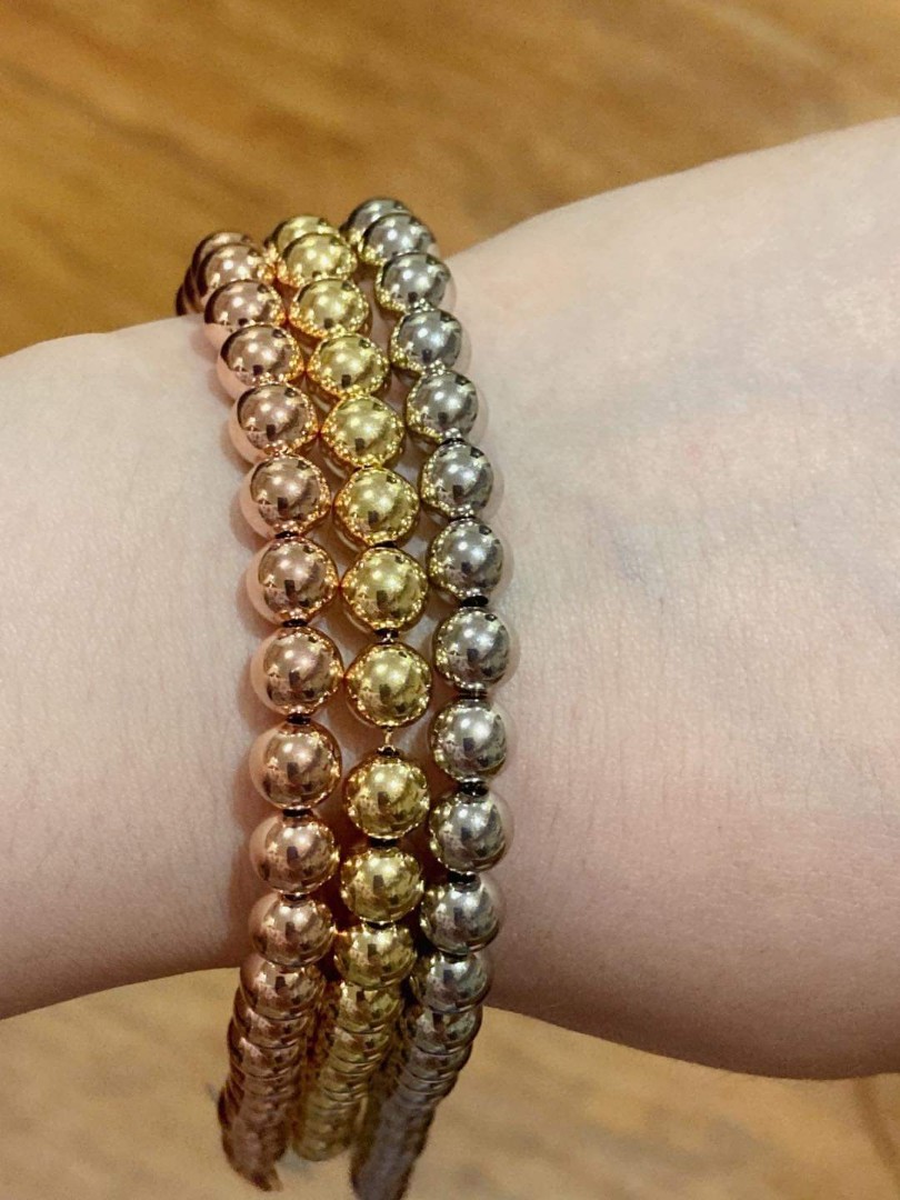 Tricolor Bead Bracelet 18k gold, Women's Fashion, Jewelry & Organizers