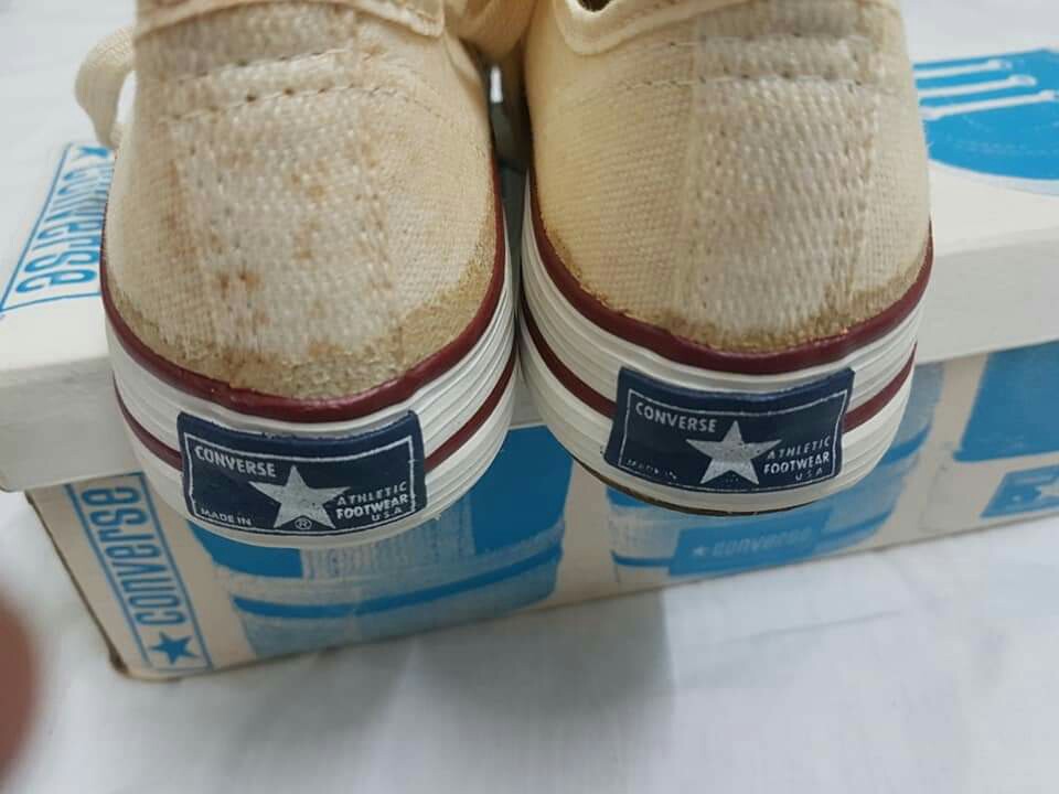 Vtg Converse blue label NOS