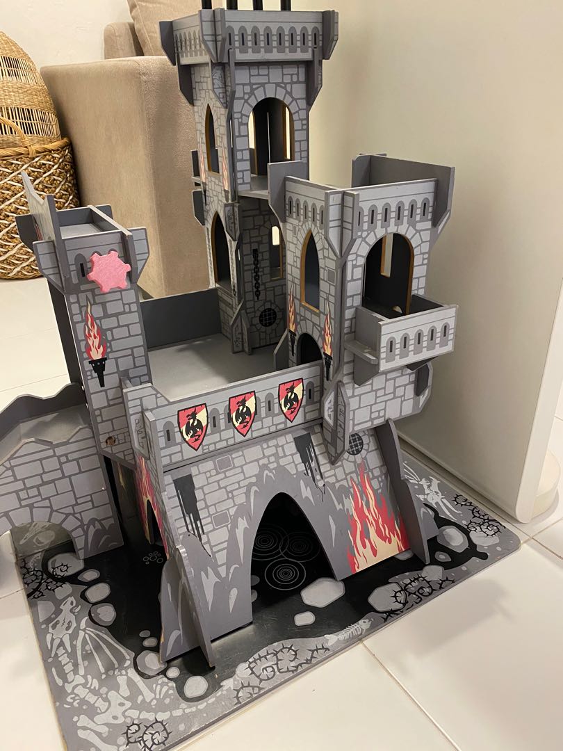 Wooden fortress BIG, Hobbies & Toys, Toys & Games on Carousell