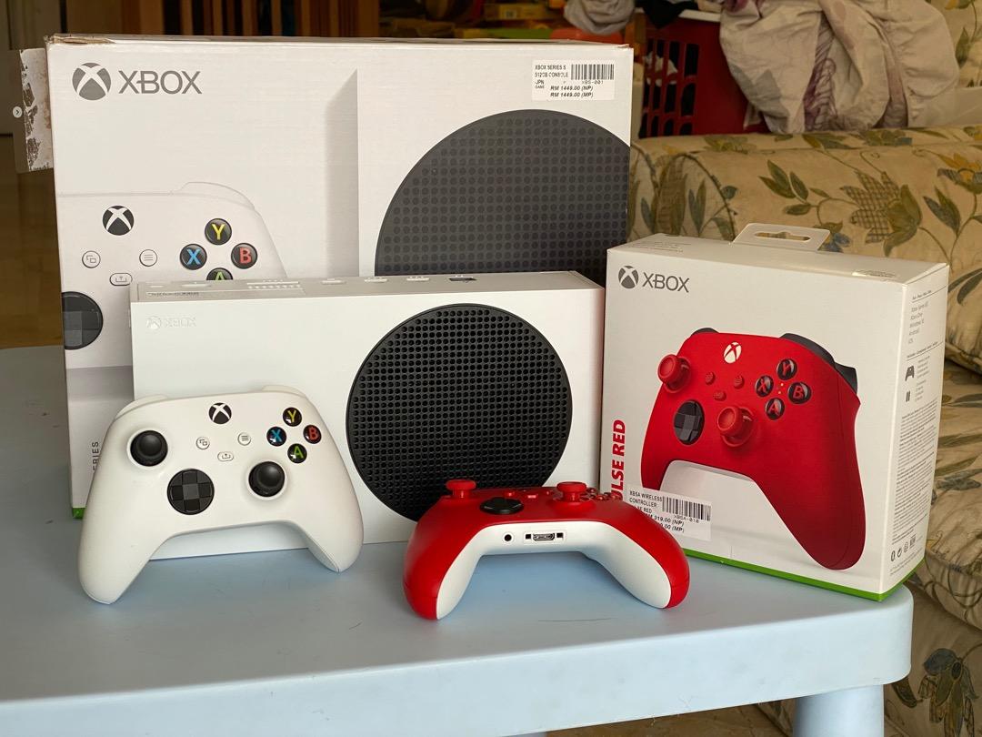 Xbox Series S (under warranty) + Controller Extra, Video Gaming, Video Game Consoles, Xbox on
