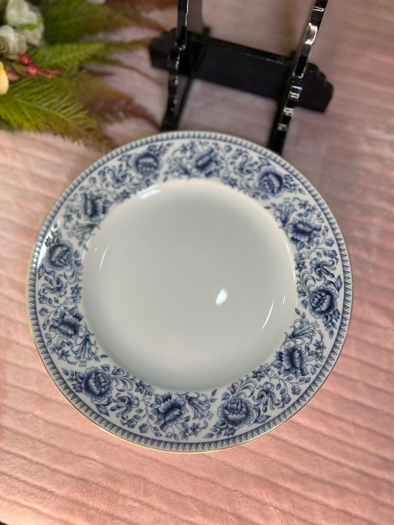 4 Luncheon or Dinner Plates HOYA by Meito REFINE Made in JAPAN