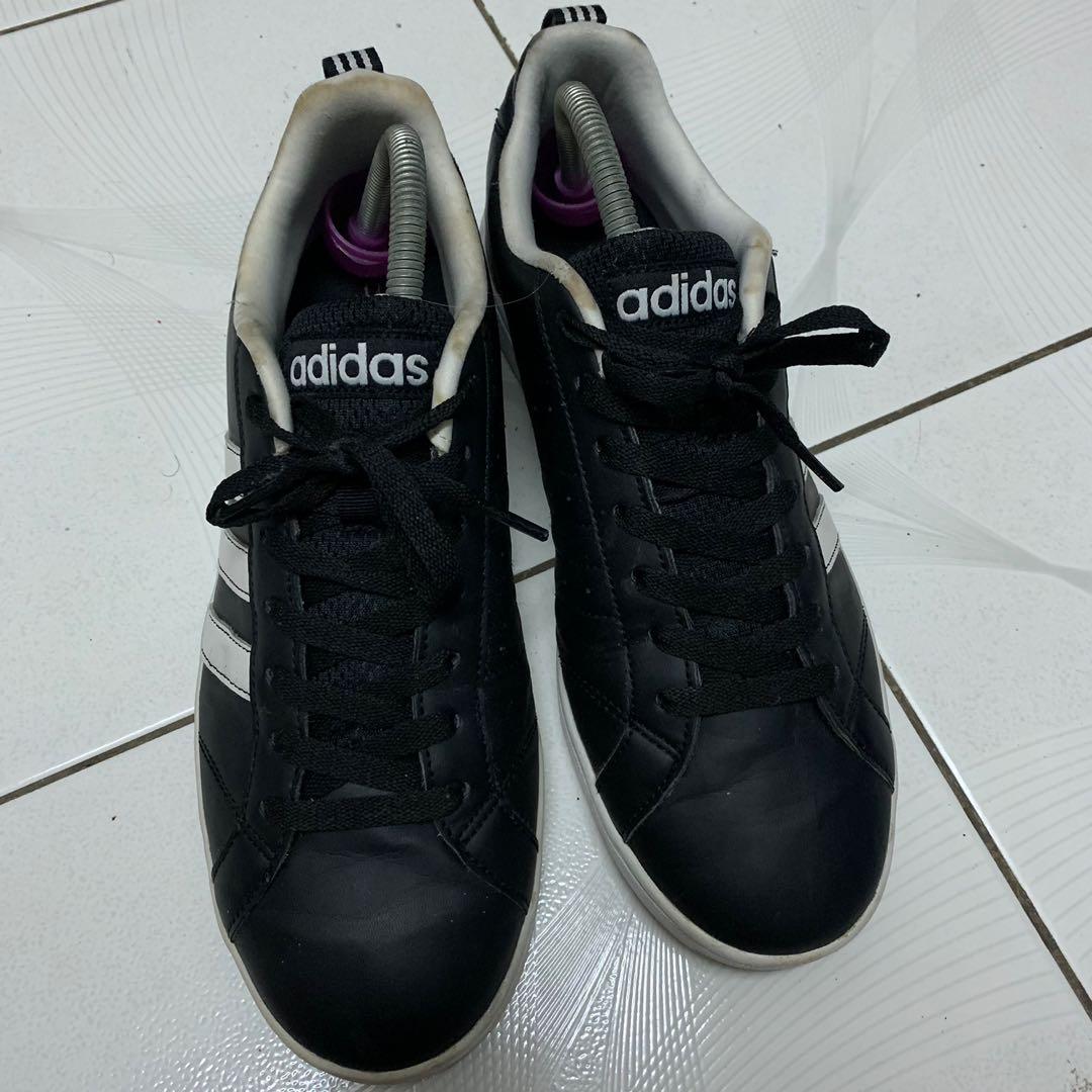 Adidas neo 31 store