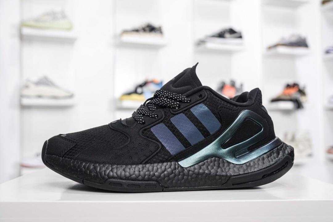 Adidas ultra boost 19 chile joggers online