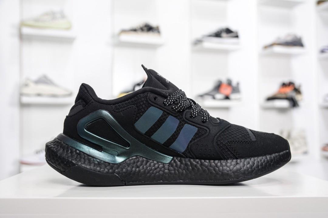 Adidas originals shop day jogger