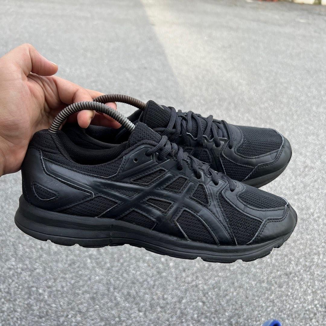 Asics triple 2025 black