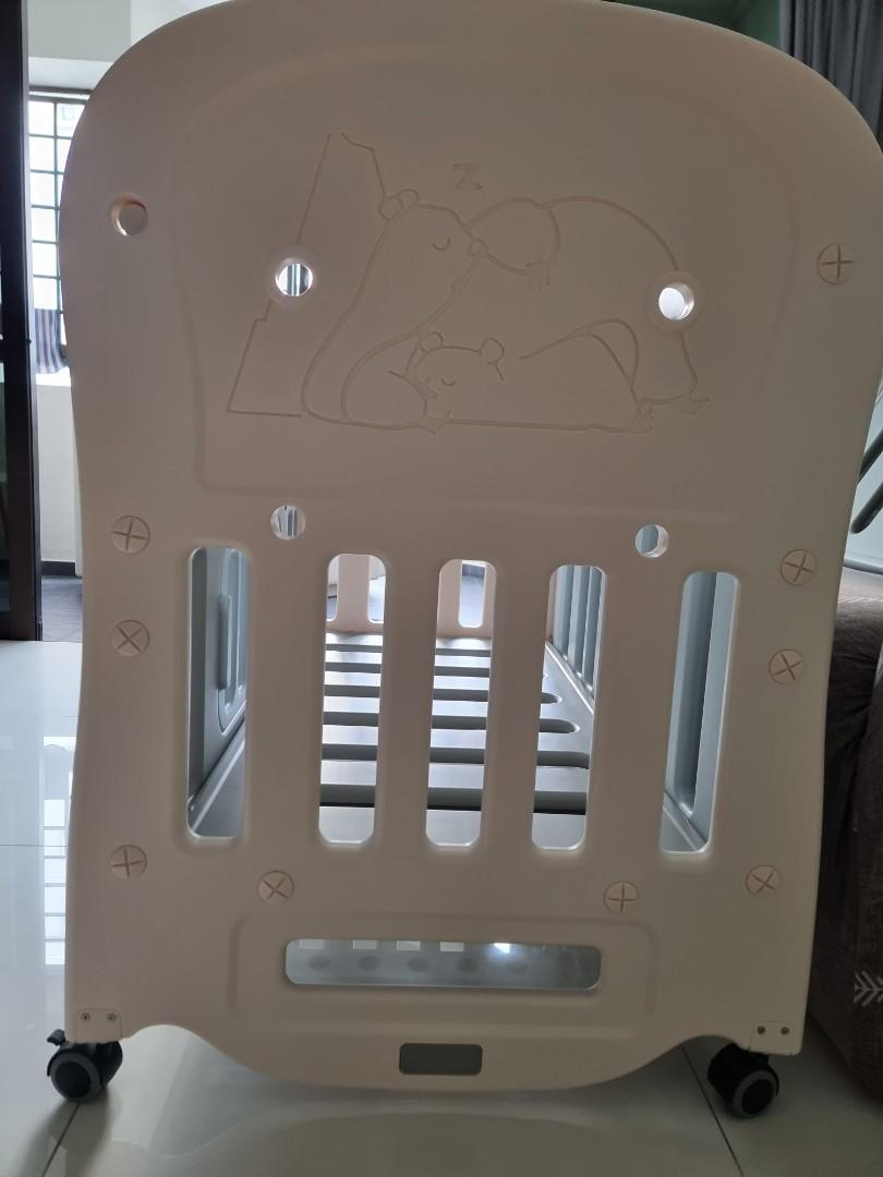 Baby Cot with storage space, cradle cot and cosleeper, Babies & Kids