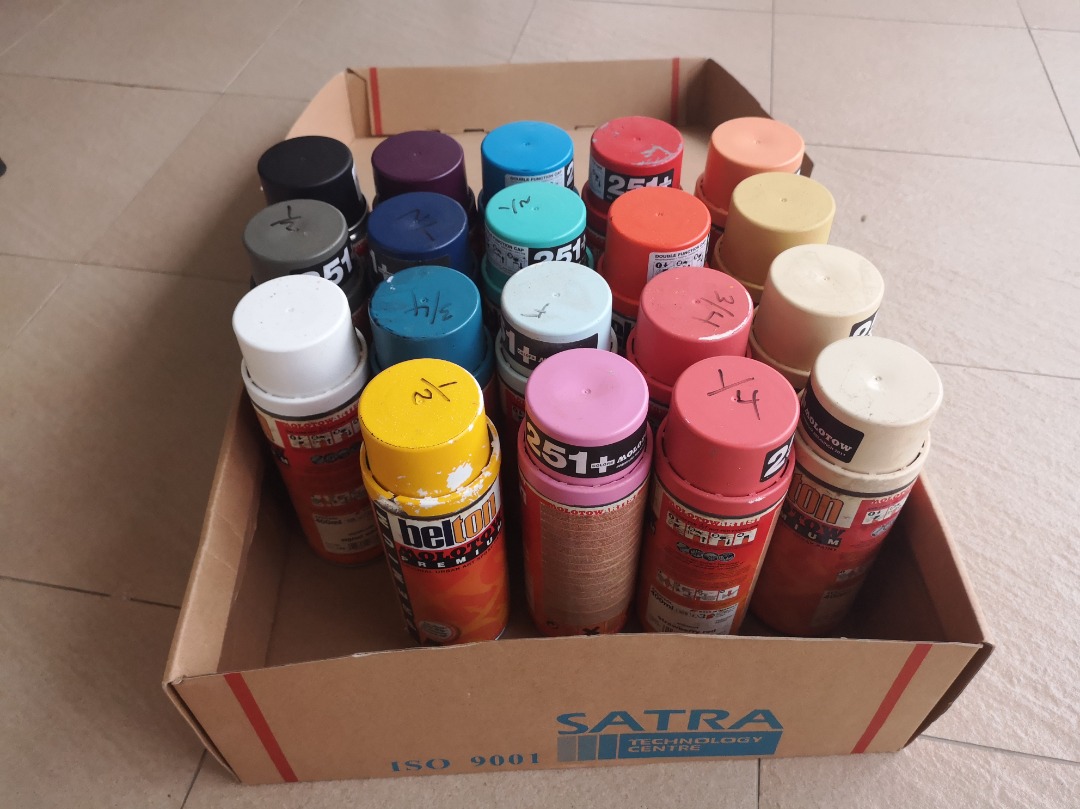 Belton Molotow Premium Spray Paint 19 cans, Hobbies & Toys