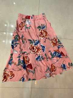 (Category: ) located in . Submitted by wardrobe14 (Listing ID 1181869068, Image 1). Description: .