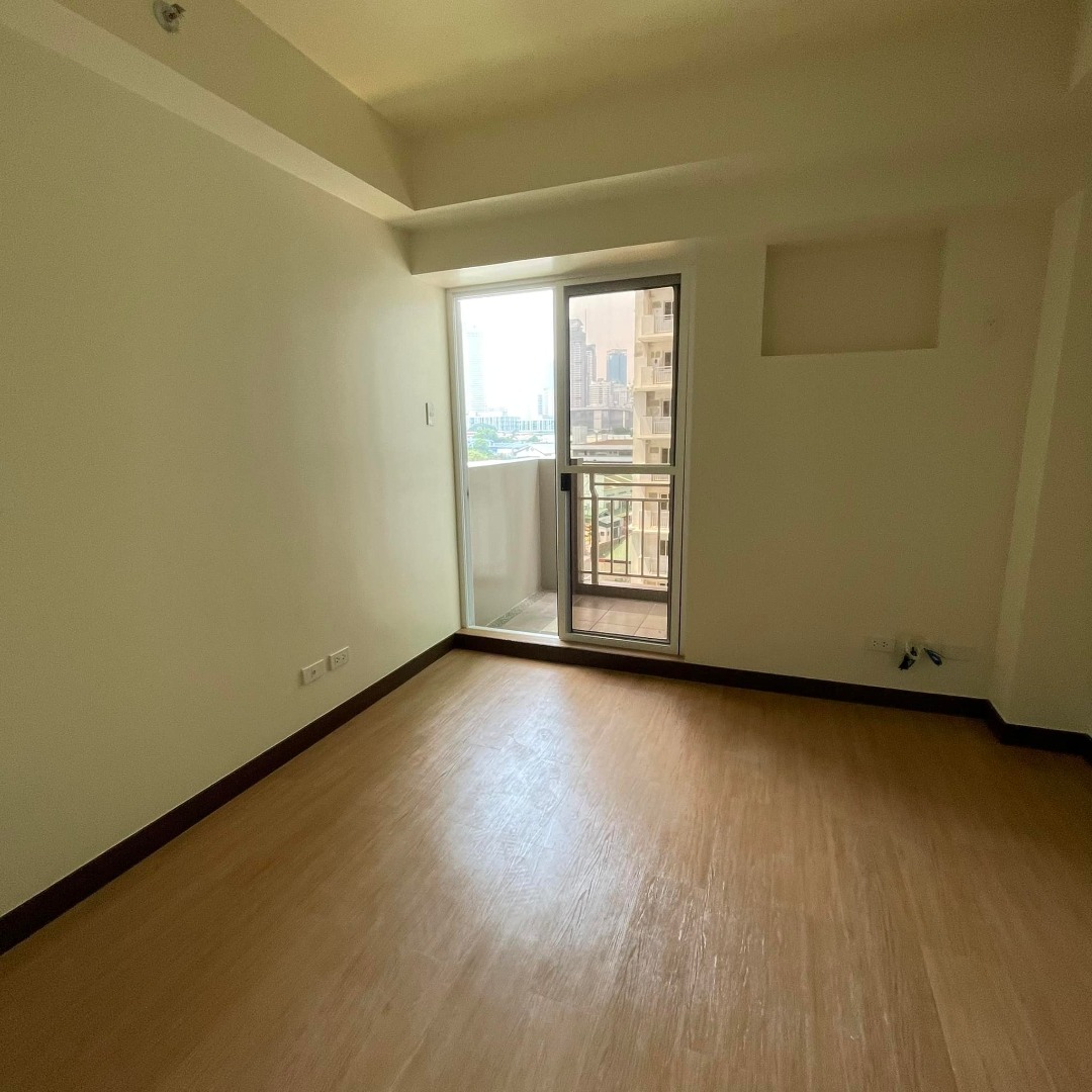 Image showcasing Brixton Towers DMCI, Property, For Sale, Apartments & Condos on Carousell