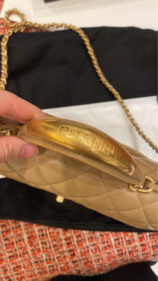 Chanel 22B mini flap bag with handle 20cm CF mini 罕見奶茶色22B 最新復古金手柄, 名牌,  手袋及銀包- Carousell