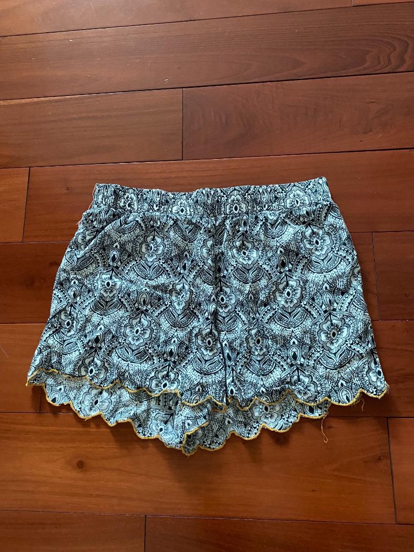 Flowy shorts top charlotte russe
