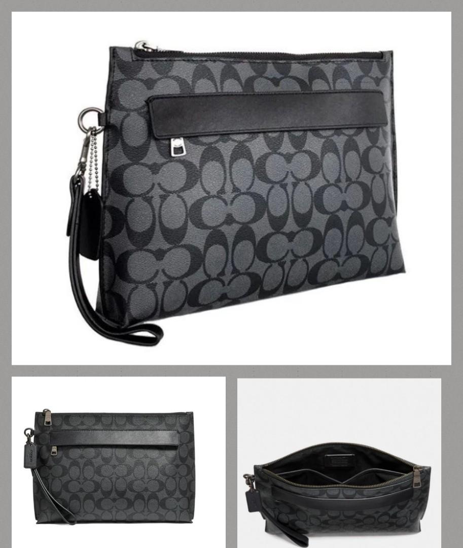 Coach Carry All Pouch in Signature, Fesyen Pria, Tas & Dompet , Lainnya