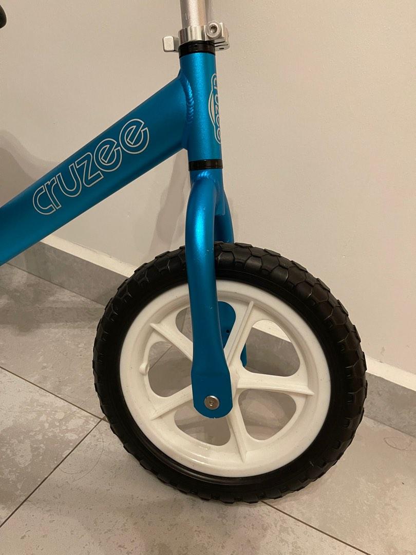 Cruzee balance bike, Sports Equipment, Bicycles & Parts, Bicycles on