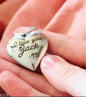 Custom Engrave Locket Necklace with Personalized Message and Photo Couple Matchinb Necklace Birthday Gift for Her Bestfriend Necklace BFF Matching Jewelry Memorabilia Thank You Gift Anniversary Gift