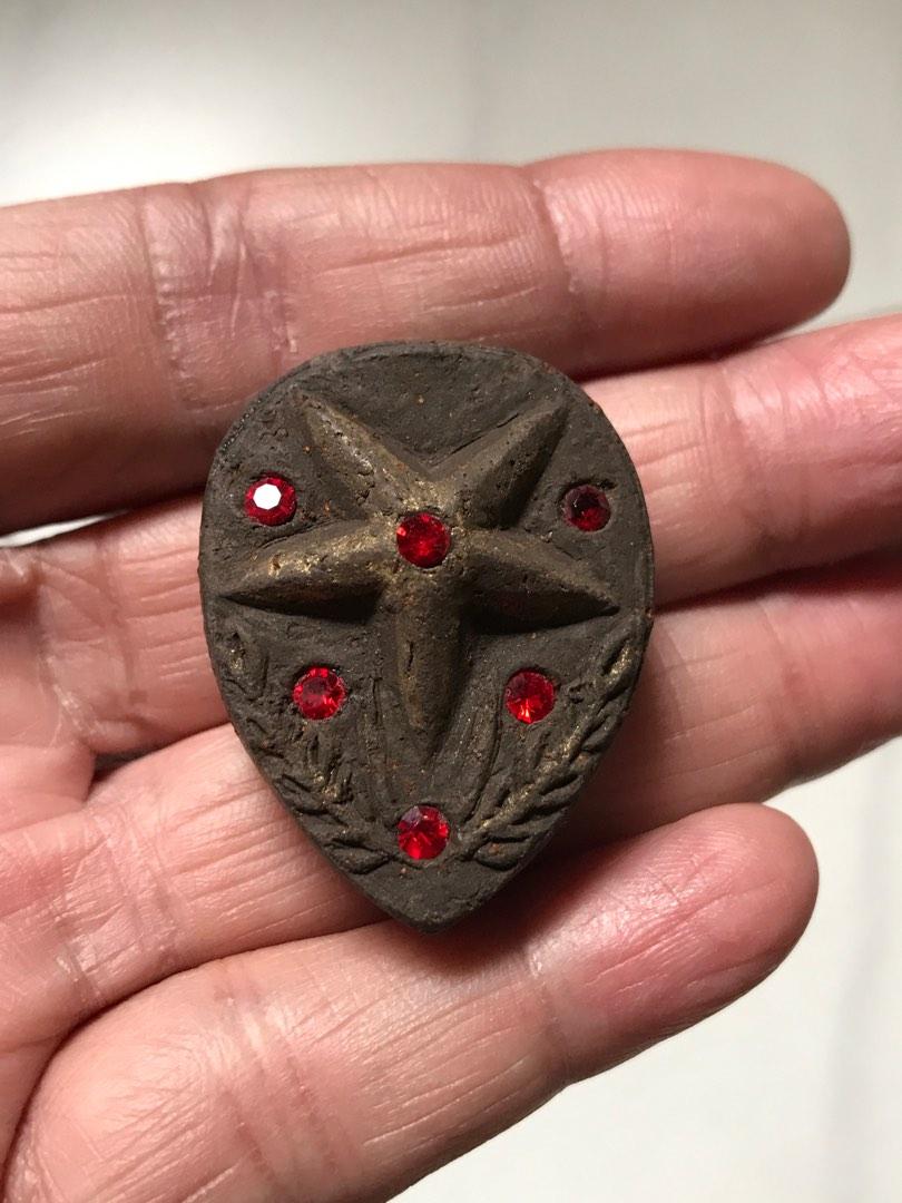 Dao Amulet, Hobbies & Toys, Memorabilia & Collectibles, Religious Items ...