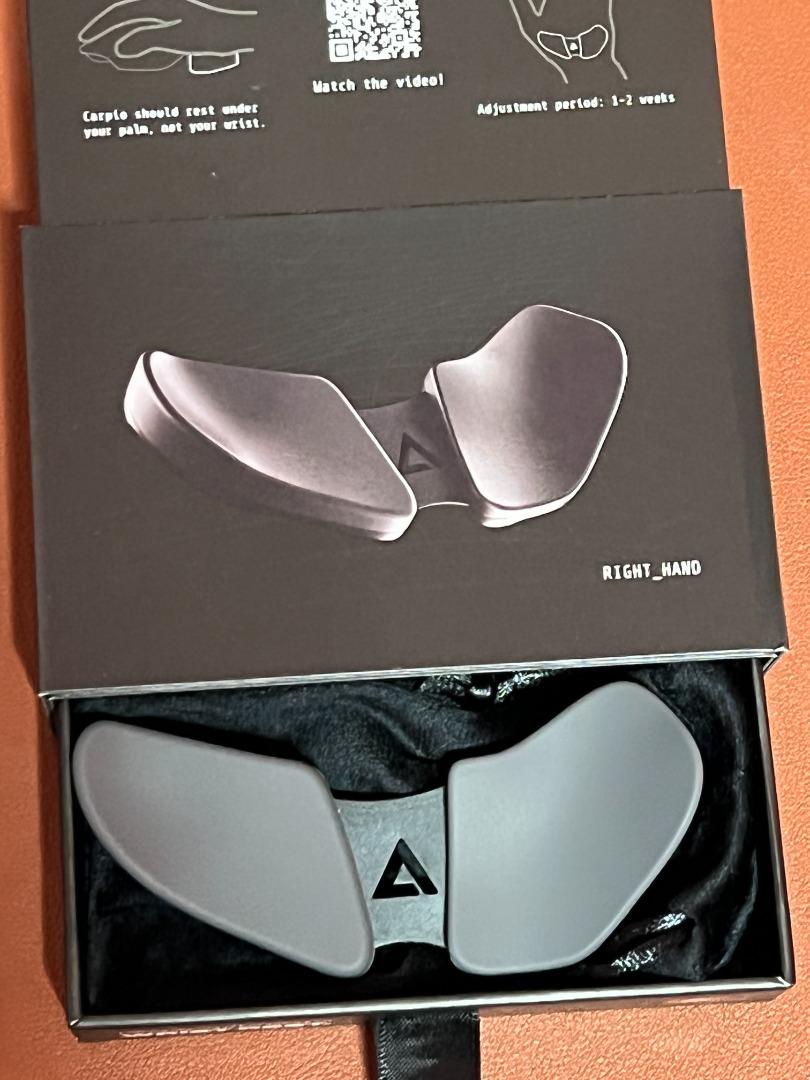 DELTA HUB WRIST REST 2.0, Computers & Tech, Parts & Accessories, Other