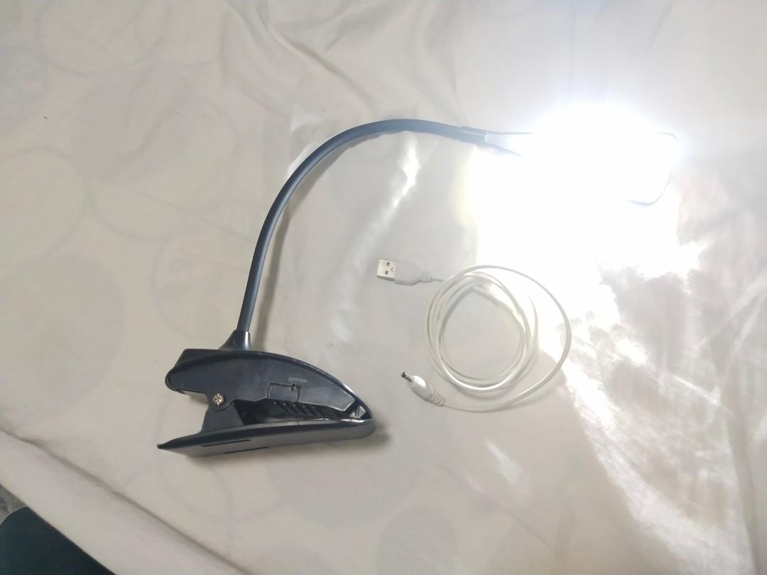 Desk Clip Study Lamp (Black) (Category: Lighting) located in Dipolog. Submitted by shikeloxespies (Listing ID 1181836088, Image 3). Description: Clip Lamp comes with its original charger Clip Lamp has no scratches nor discoloration or whatsoever Clip Lamp has 3 types of lighting RFS: Need funds POM: Gcash.
