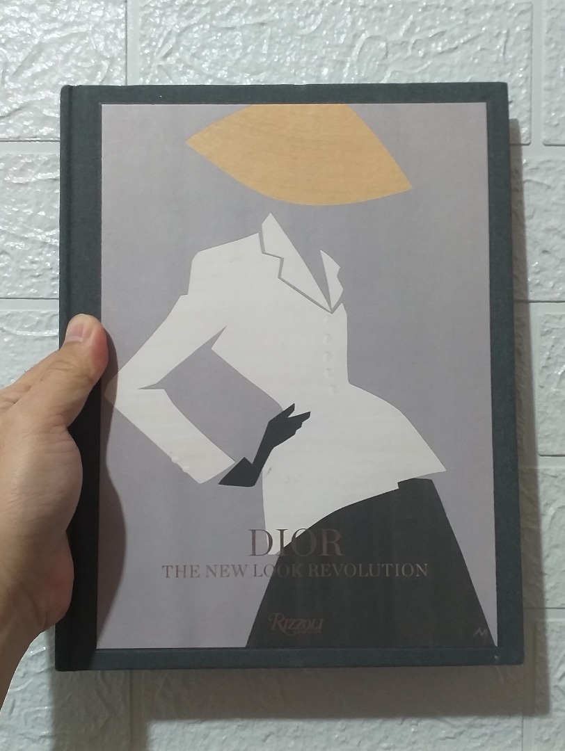 Dior the new look revolution book clearance