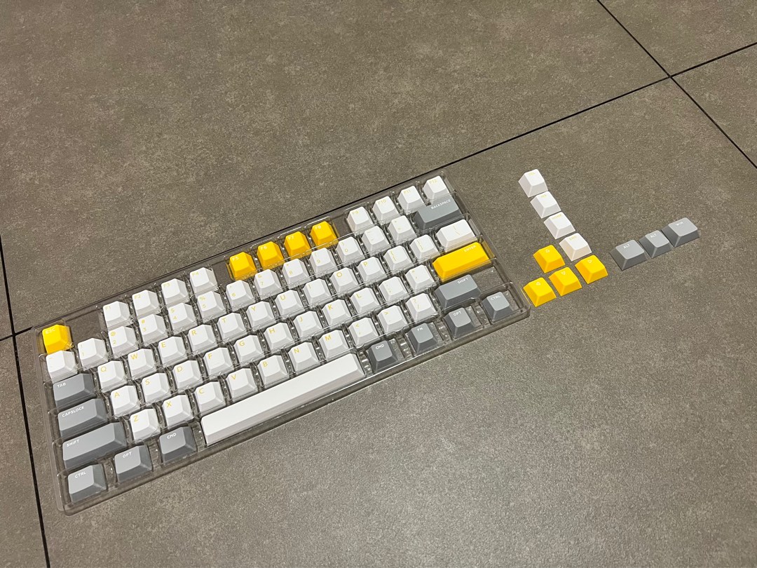 Double shot PBT keycaps, Women's Fashion, Bags & Wallets, Wallets ...