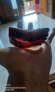 Gelang akar bahar tembus cahaya