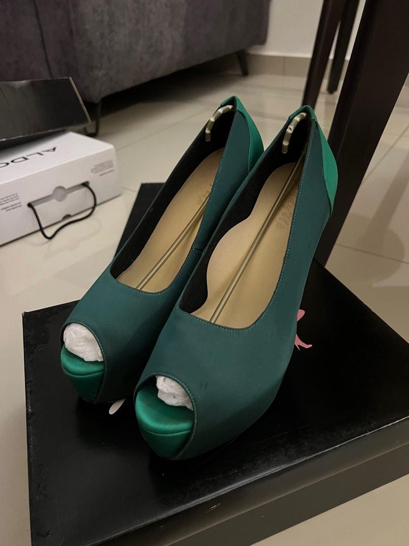 emerald strappy heels