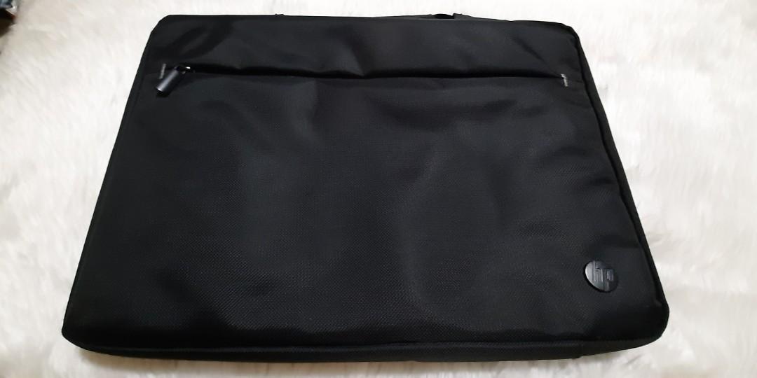 hp Sleeves/Bag * b3 (Category: Laptop Bags & Sleeves) located in Pasig City. Submitted by mixpicks (Listing ID 1181890239, Image 1). Description: From California USA.