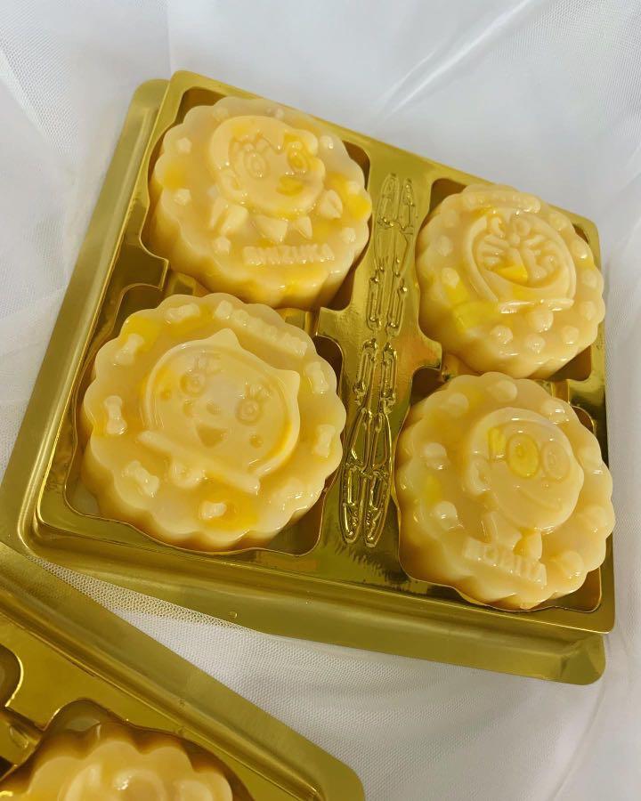 Jade Rabbits, Longevity and Mangoes Yoghurt Longan Jelly Mooncakes