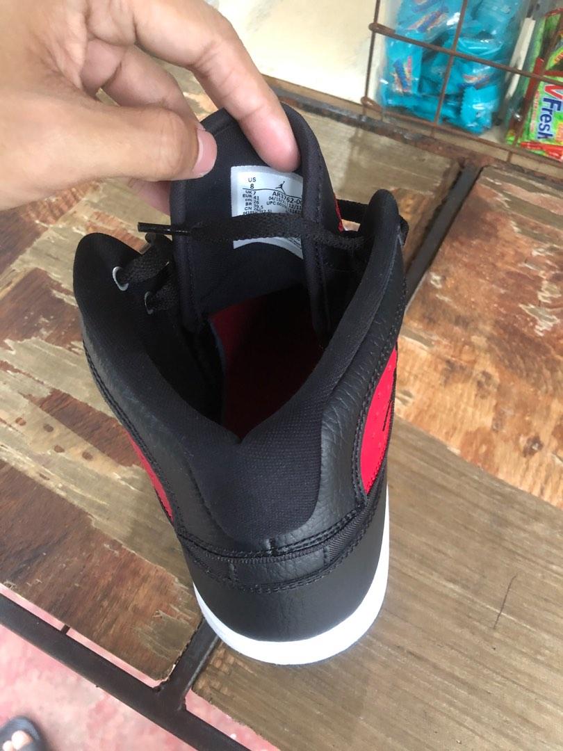 jordan access gym red