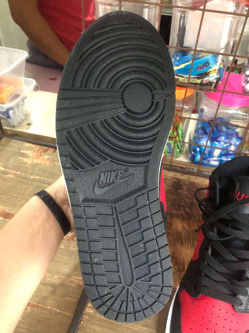 jordan access gym red